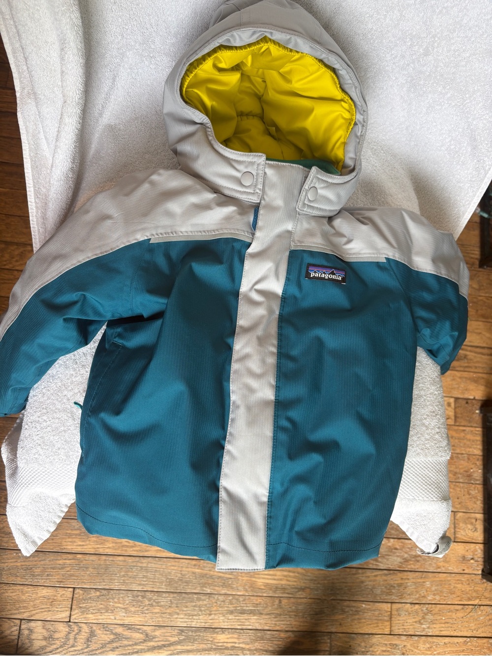 Like New- Patagonia Teal and Light Gray Kids' Hooded Puffer with Yellow Lining.